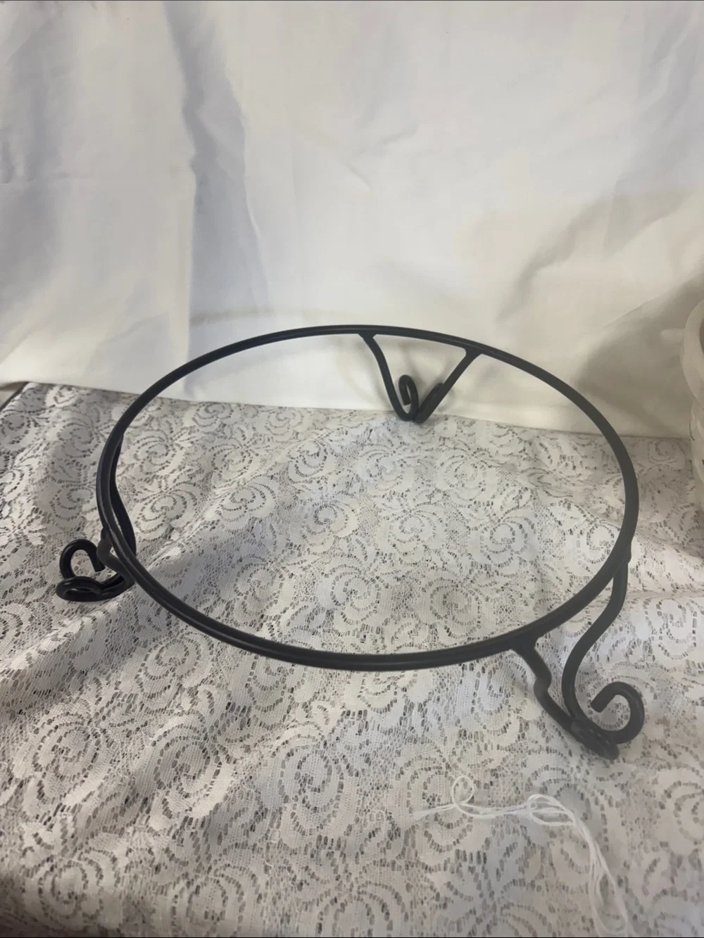 Longaberger 12in. Red Traditional Serving Bowl with Wrought Iron Stand